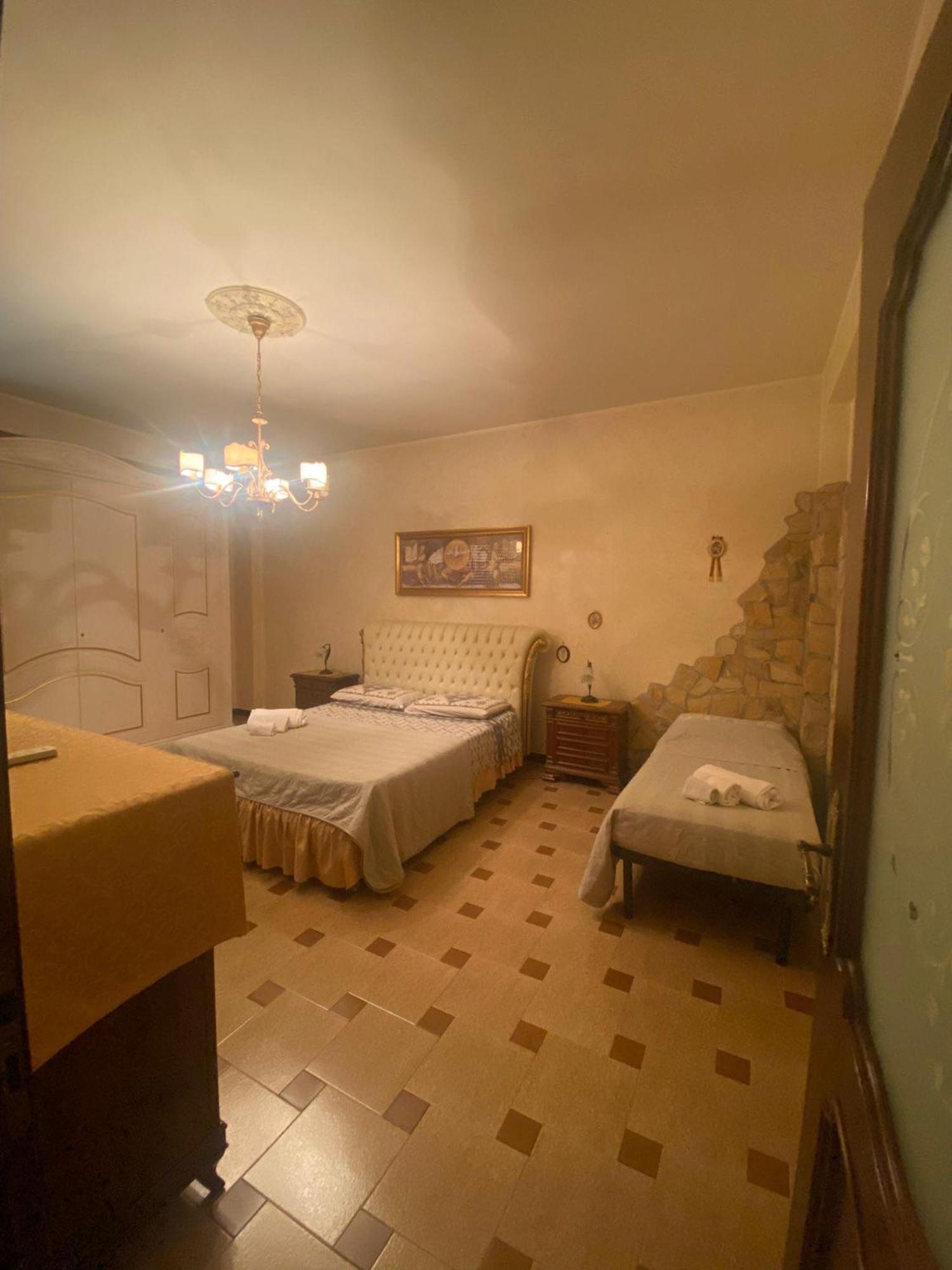La Casa Delle Stelle Appartement Solarino Buitenkant foto